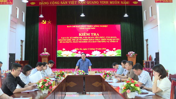 ĐOÀN CÔNG TÁC CỦA BAN CHỈ ĐẠO PHÁT TRIỂN NÔNG NGHIỆP TỈNH LẠNG SƠN KIỂM TRA VIỆC TRIỂN KHAI THỰC HIỆN NGHỊ QUYẾT SỐ 24